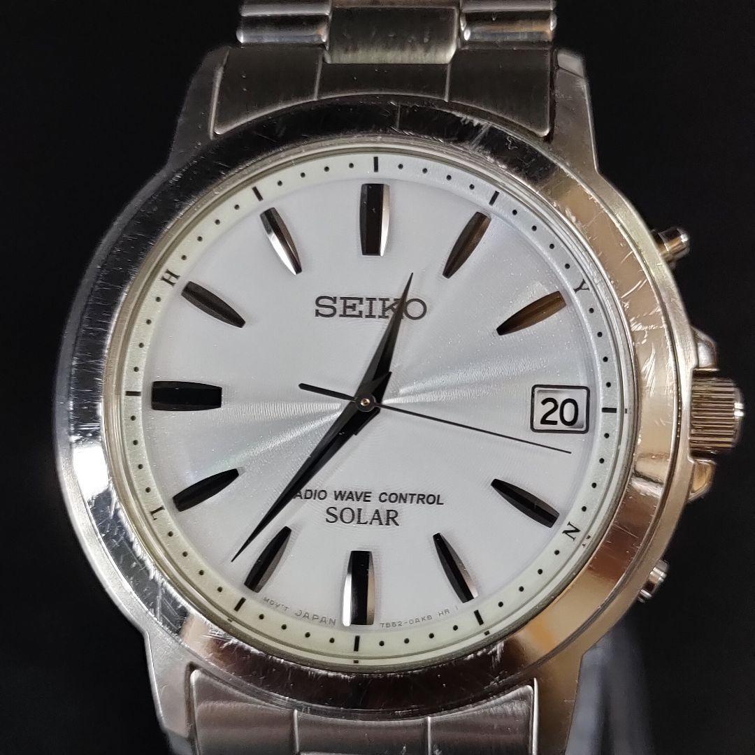 極美品【稼働品】SEIKO　セイコー　7B52　ホワイト　シルバー　ソーラー