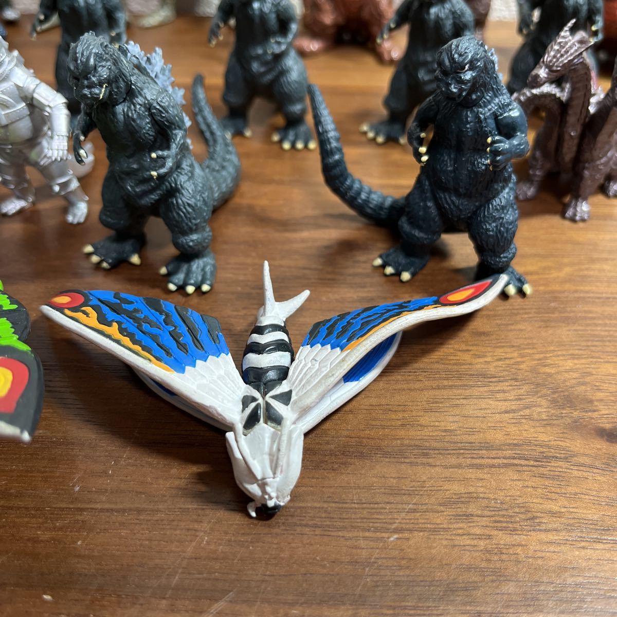 ゴジラ フィギュア 27体セット 特撮 HG ガチャ モスラ ブースカ ソフビ