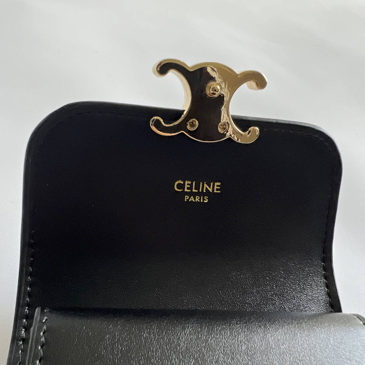 1円〜!! 極美品 CELINE セリーヌ スモールウォレット トリオンフ