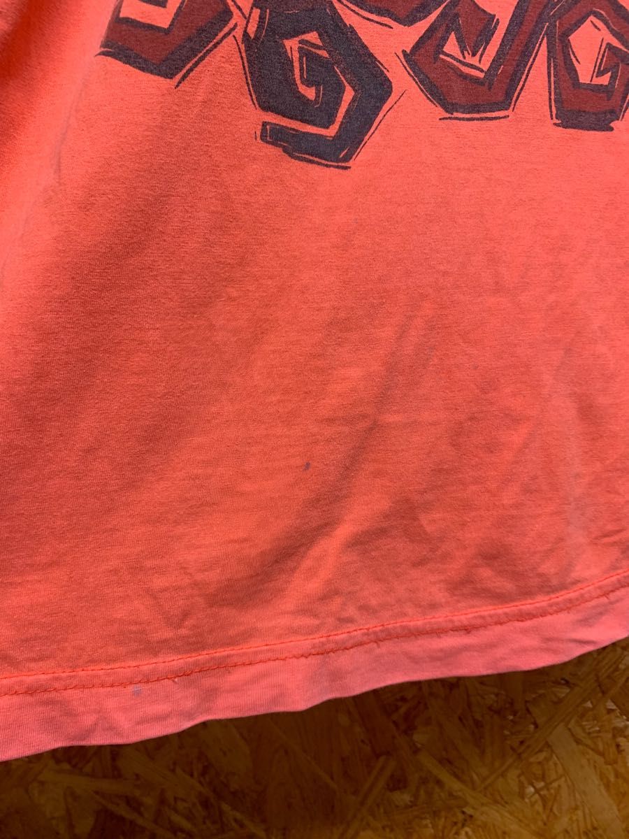 太陽　派手　SUN K.LEE バックプリント　ビックプリント　渦巻き Tシャツ　赤　ピンク　オレンジ　ワンピース　ビックTシャツ