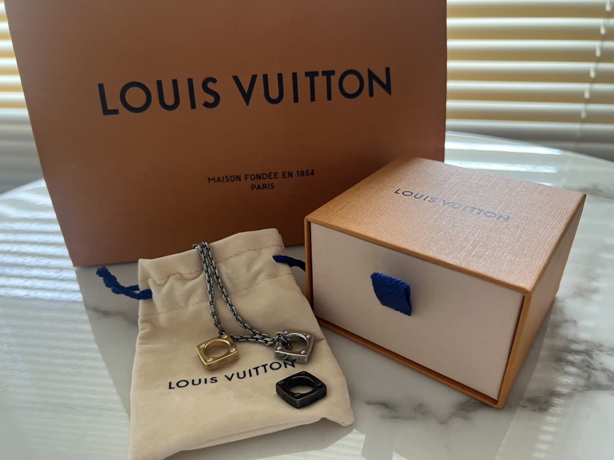 ヤフオク! - LOUIS VUITTON ペンダント・モノグラム ボールド