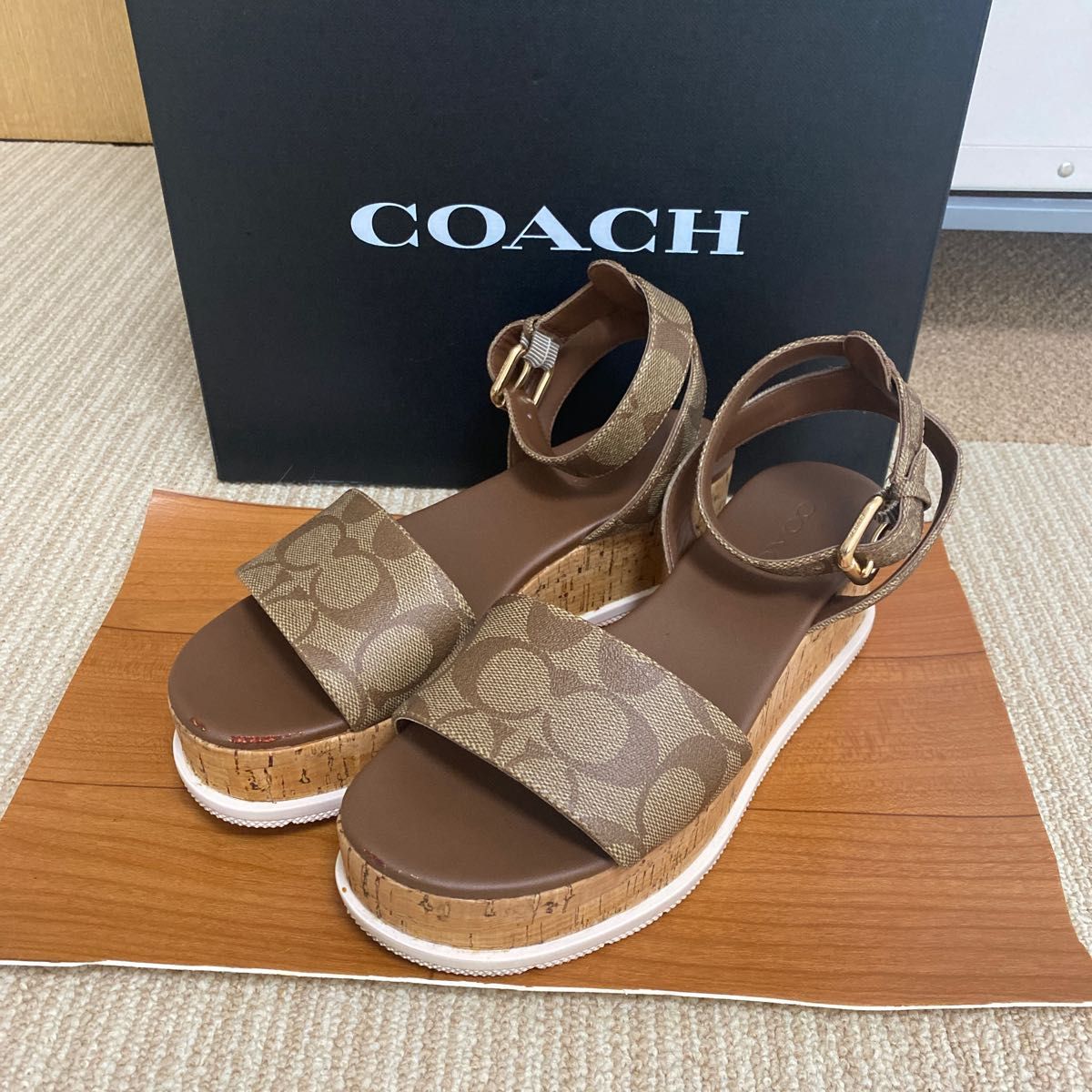 コーチ　COACH シグネチャー　サンダル　コルク　24 ブラウン　