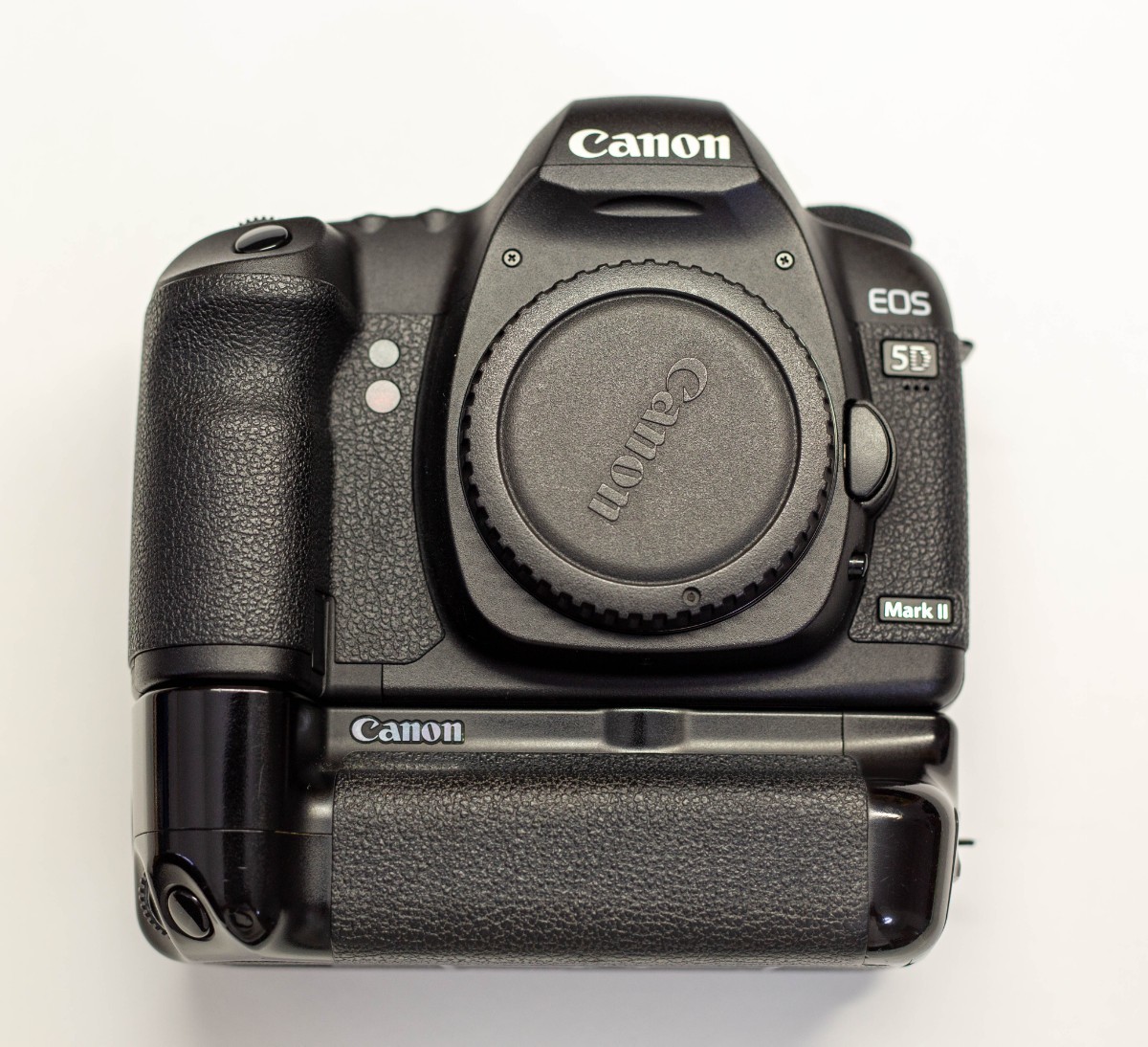 人気定番 EOS レンズセット 美品 バッテリーグリップ Canon 箱付 2 Mark 5D キヤノン 人気定番 EOS レンズセット 美品 バッテリーグリップ Canon 箱付 2 Mark 5D キヤノン