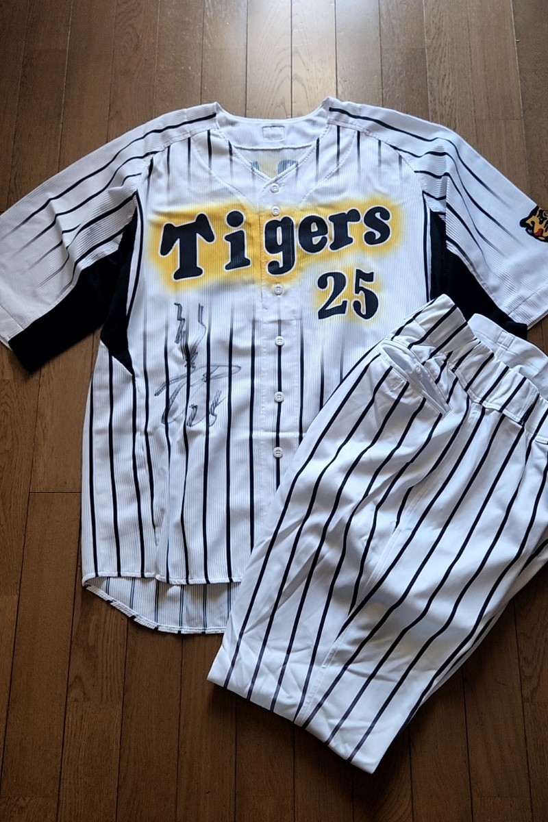 阪神31 掛布雅之'82プロ野球ニュースベストナイン賞本人贈呈額 阪神31 掛布雅之'82プロ野球ニュースベストナイン賞本人贈呈額