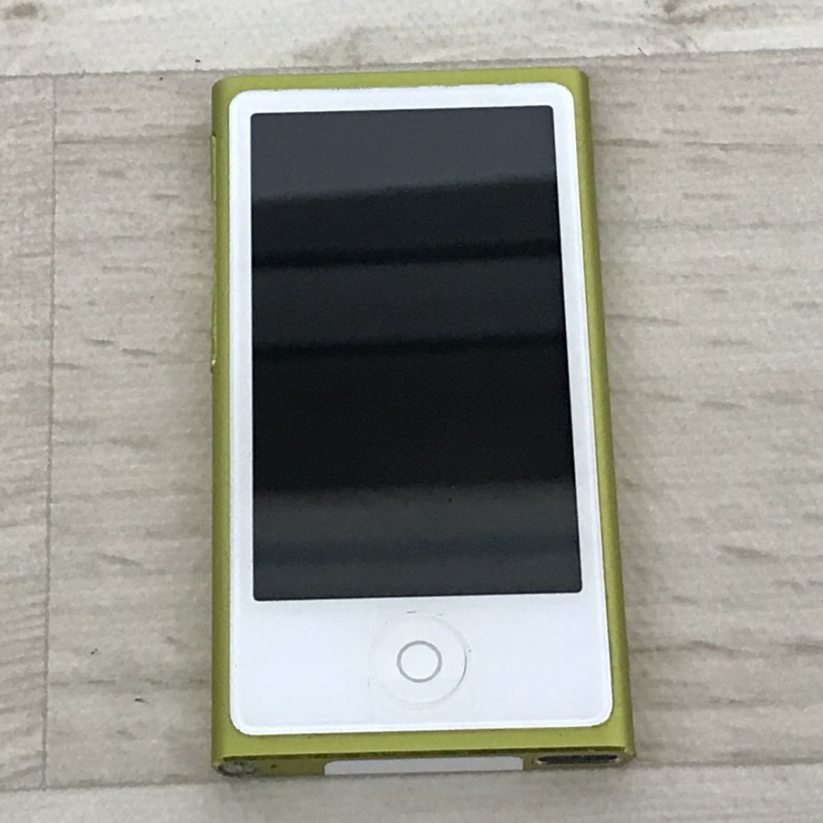 送料185円 Apple iPod nano 第7世代 16GB イエロー MD476J A1446[N5286