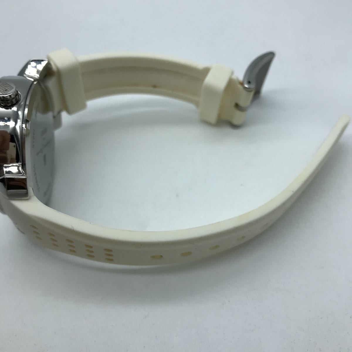 Salvatore Marra サルバトーレマーラ 腕時計 レディース 立体インデックス 限定モデル ラバー SM19152 白
