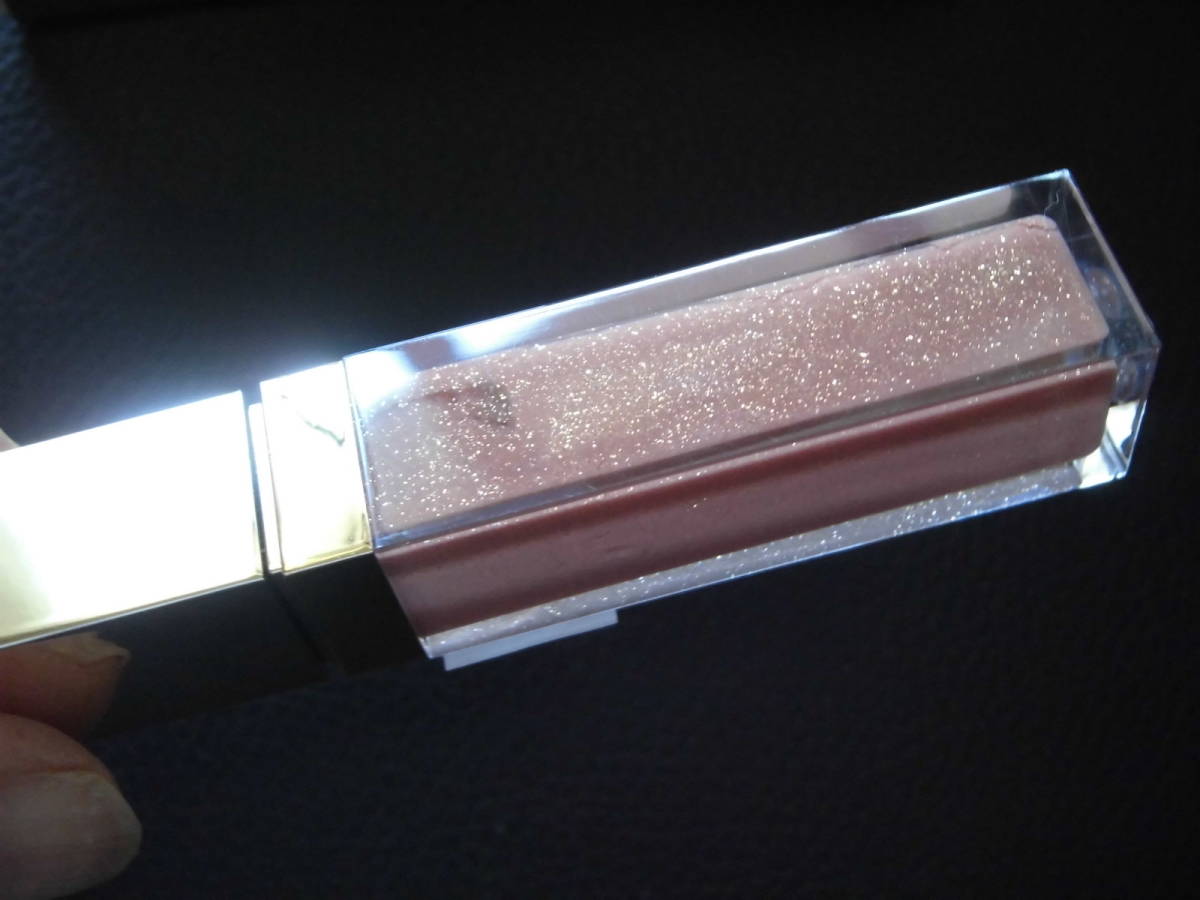 *** Yves Saint-Laurent *GOLDEN GLOSS*39* с коробкой ***