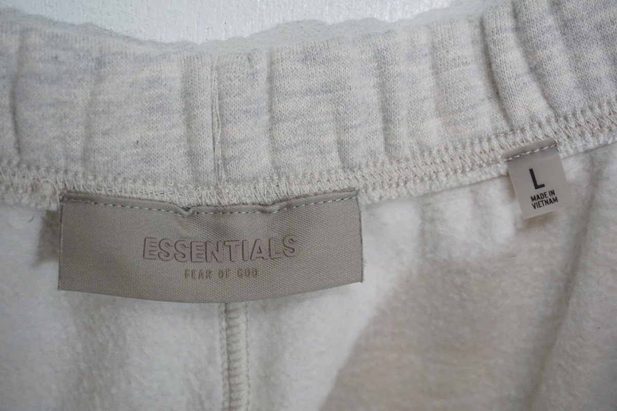 国内正規 美品21AW ESSENTIALSエッセンシャルズ Fear of God フィアーオブゴッド スウェット ショーツ ショート パンツ 灰 L 本物 813N_画像6