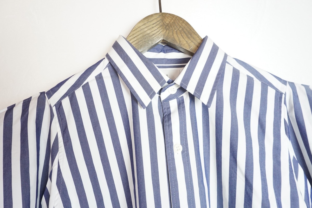 美品22SS HYKEハイク STRIPED POWER SHOULDER SHIRT パワーショルダー ストライプ 長袖シャツ ワンピース 221-15157 青白829N▲_画像3