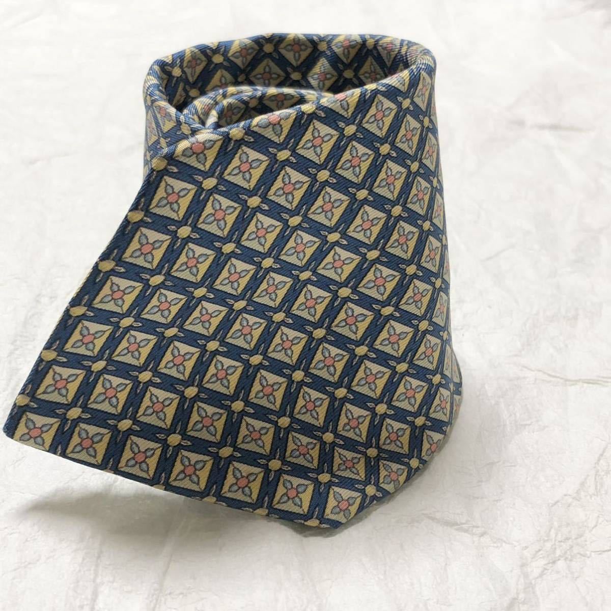 # beautiful goods #HERMES Hermes necktie gem jewelry square total pattern silk 100% France made blue × yellow × orange 