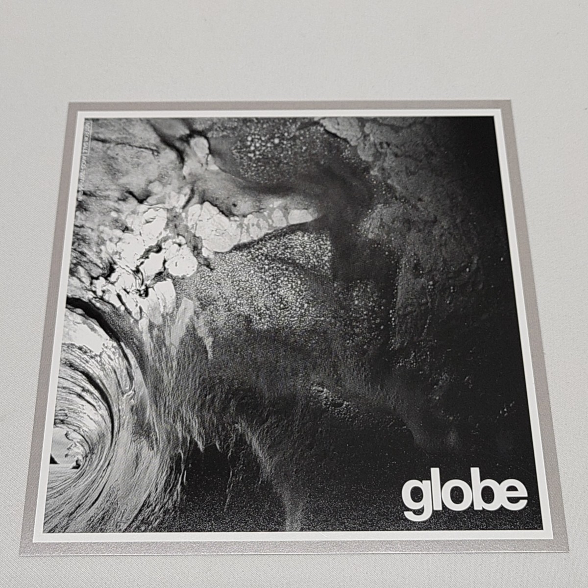 【送料無料】globe 15YEARS -ANNIVERSARY BOX- CD DVD 小室哲哉 サイン付属 Tシャツ KEIKO TM NETWORKの画像4