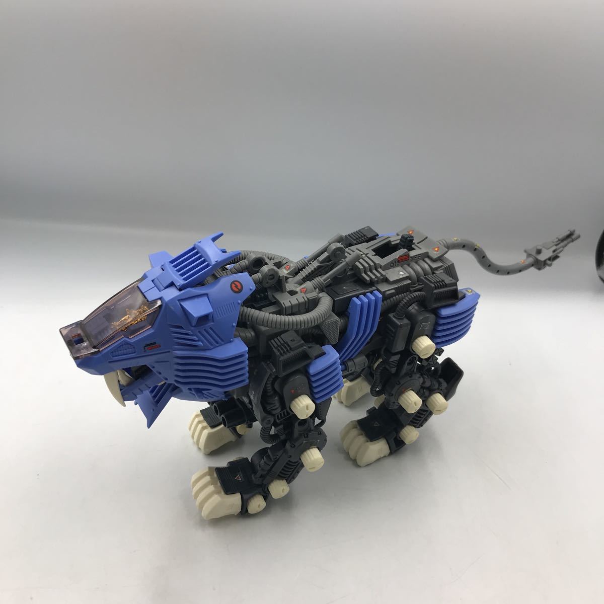 8-46□ 旧ゾイド シールドライガー ライオン型 部品欠あり 完品 ZOIDS