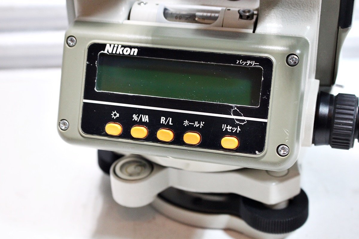 【中古】Nikon ニコン 電子セオドライト NE-10LC 測量機器 角度計 デジタルセオドライト 光波