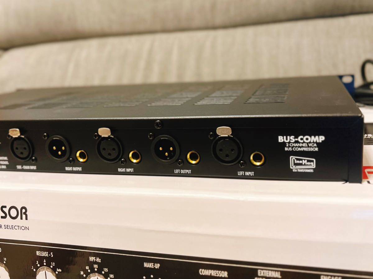 【完動美品】WARM AUDIO BUS-COMP ステレオ・VCAバスコンプレッサー　定価108,000円 本箱完品　検）NEVE api SSL universal audio_画像6