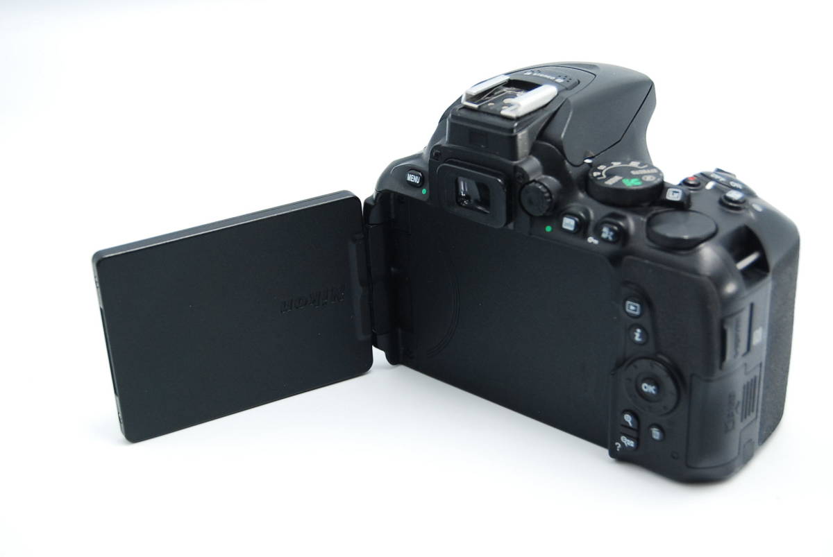 最適な材料 Nikon #B168 デジタル一眼レフカメラ D5600BK ブラック