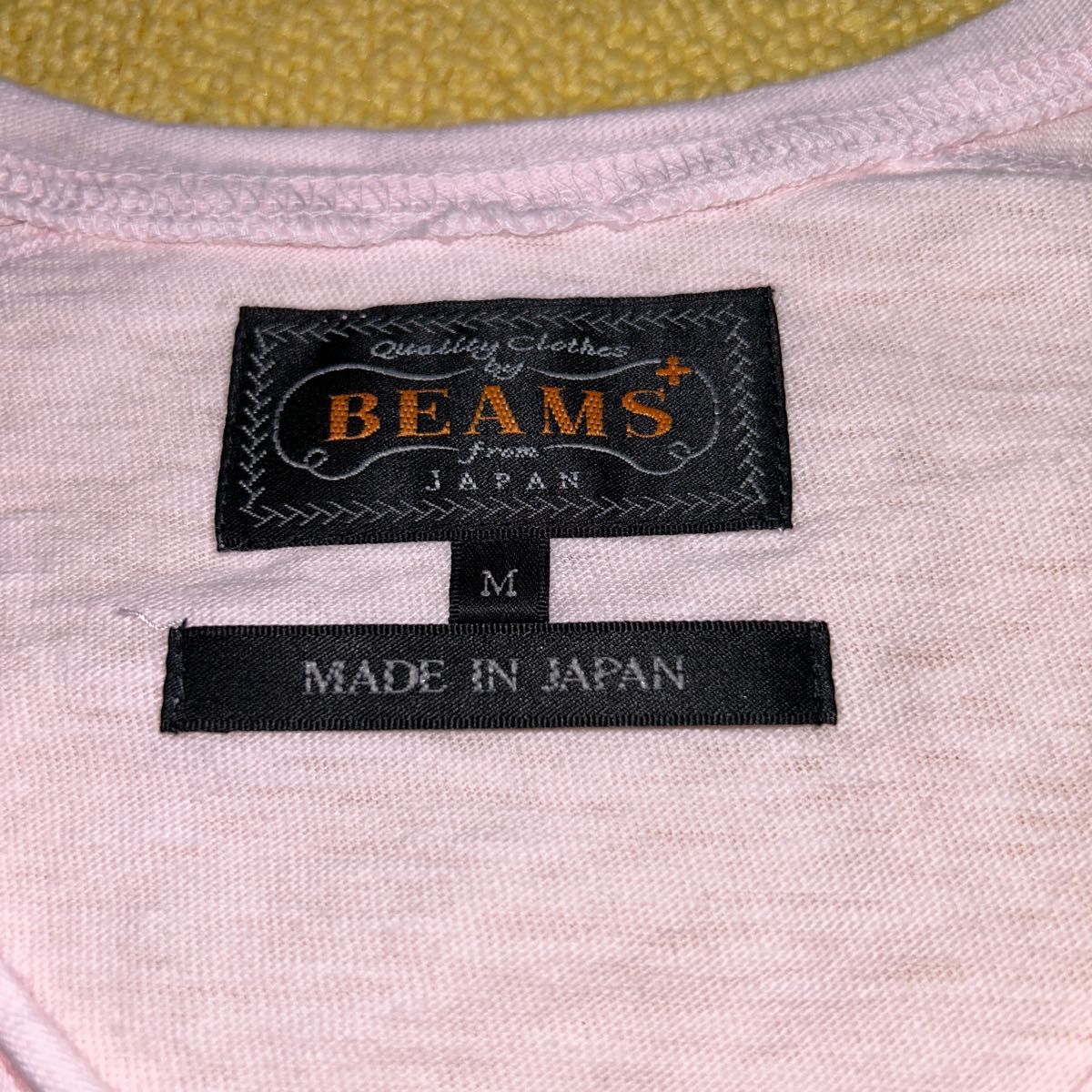 BEAMS メンズTシャツ　Mサイズ　薄ピンク色