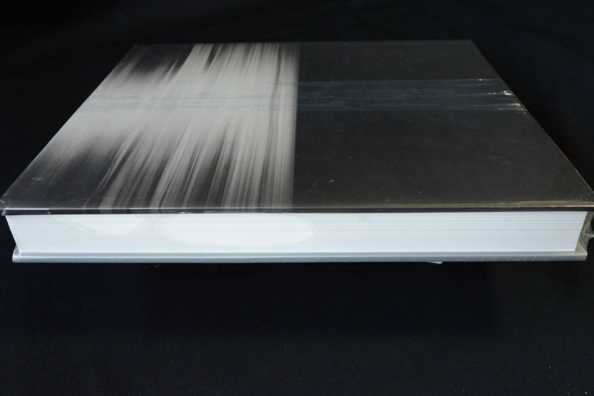 ☆【杉本博司写真集 Hiroshi Sugimoto「Seascapes」】 青幻舎 ☆【杉本博司写真集 Hiroshi Sugimoto「Seascapes」】 青幻舎