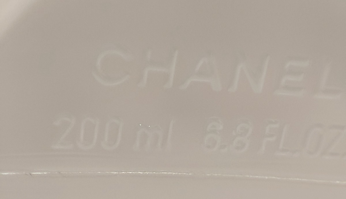 CHANEL Chance корпус mo стул коричневый -200ml