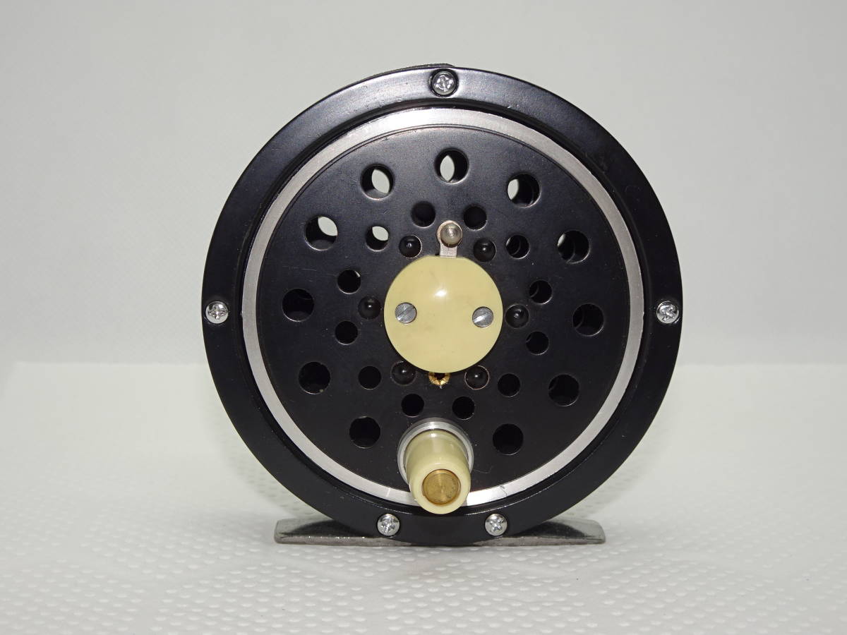  OLYMPIC fly reel 420 オリムピック フライリール　420　未使用品　オールドリール　長期保管品　重要事項の説明を必読の上入札願います_画像2