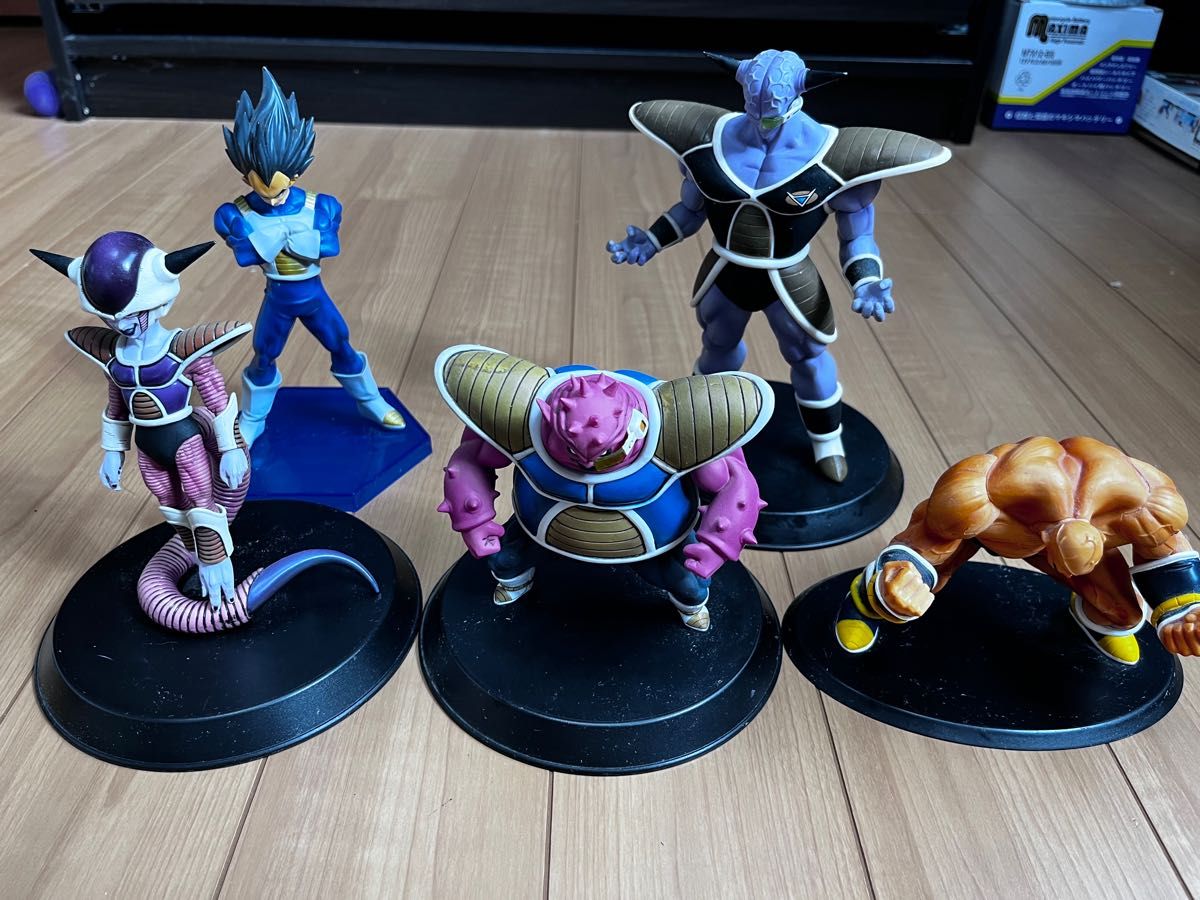 価格交渉可　ドラゴンボール　フィギュア　フリーザ　ベジータ　ギュー　ナッパ　ドドリア  ギニュー ドラゴンボールフィギュア 