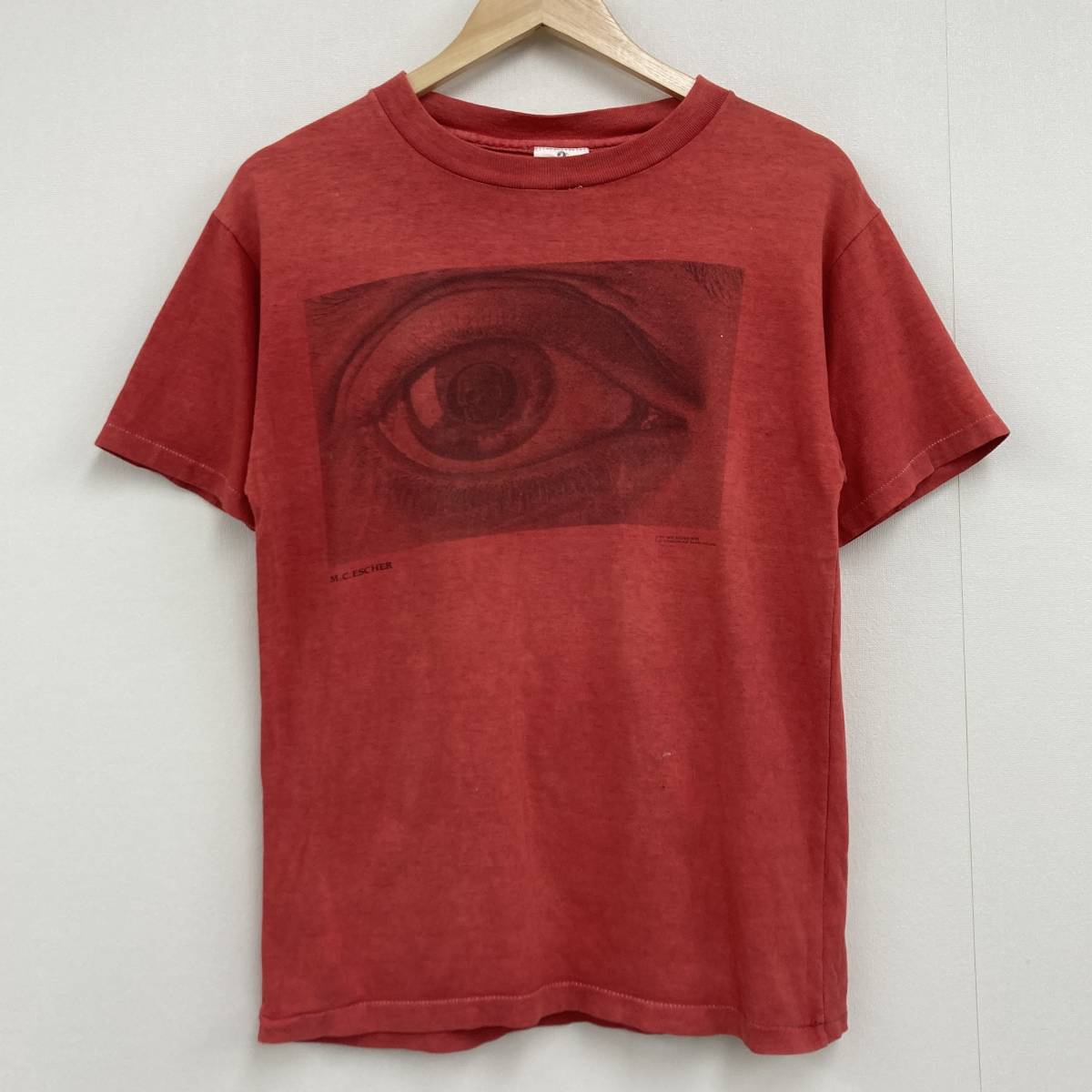 90s 80s VINTAGE M.C. Escher USA製 ANDAZIA エッシャー 目 スカル Tシャツ レッド 赤 騙し絵 skull eye VINTAGE ビンテージ 3040070