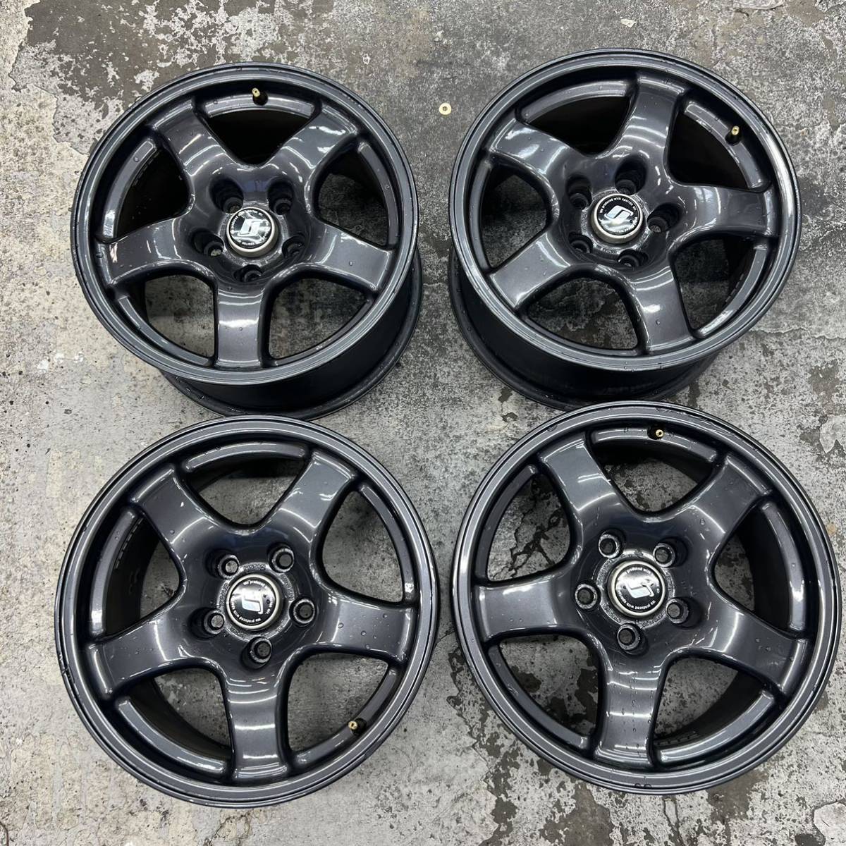 Yahoo!オークション - R32 GTR BNR32 純正ホイール アルミ 16イン...
