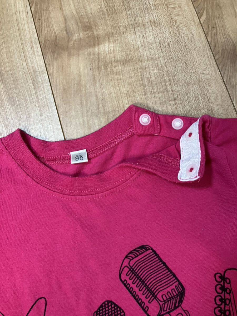 送料込み 西松屋 ロック柄ピンク色のTシャツ チューチューマイン シフォンのふわふわカットソー 半袖Tシャツ サイズ95 保育園