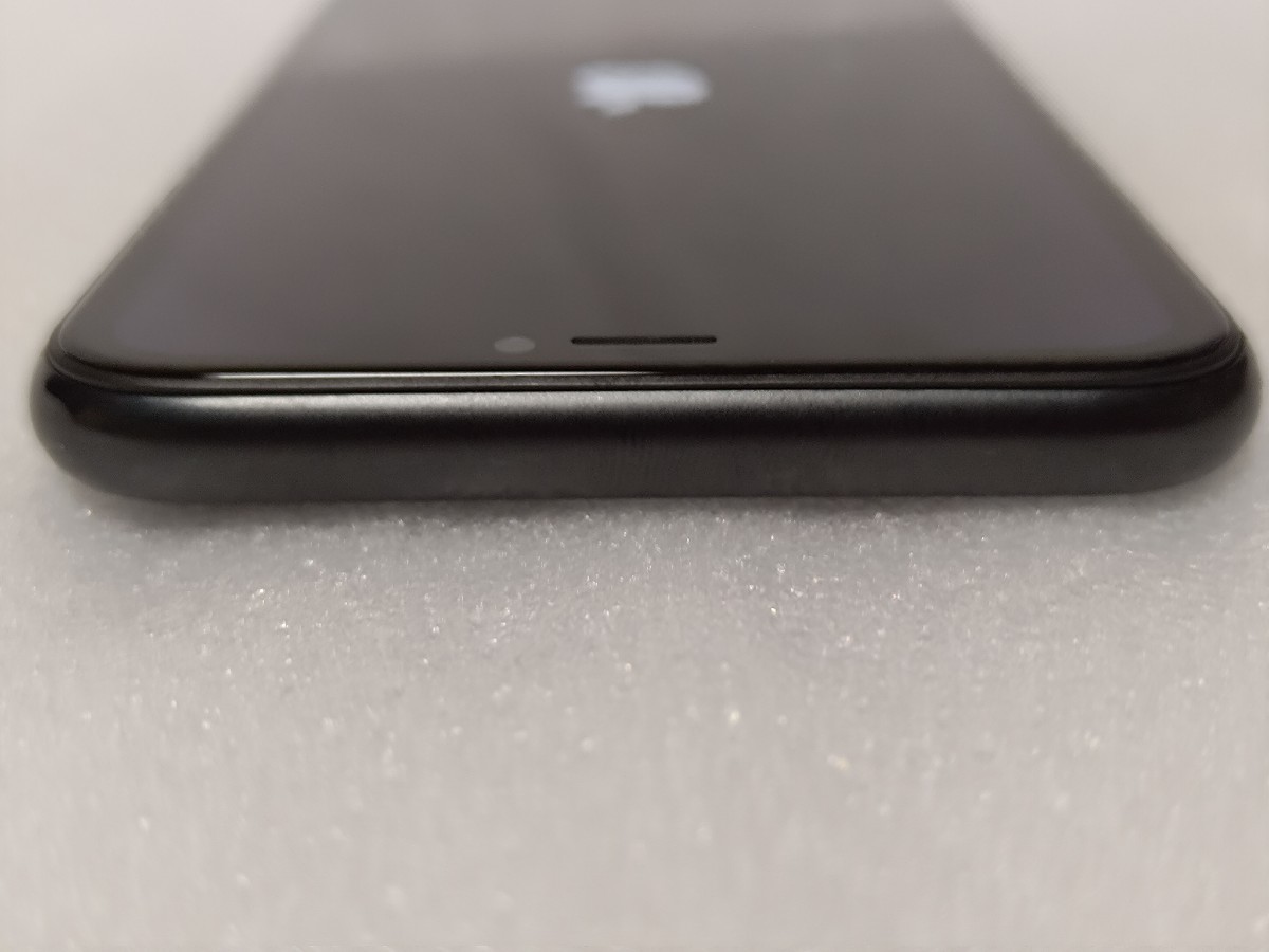 美品 SIMフリー iPhone XR 64GB ブラック 残債無し ネットワーク制限○ 電池新品バッテリー最大容量100% Black iPhoneXR