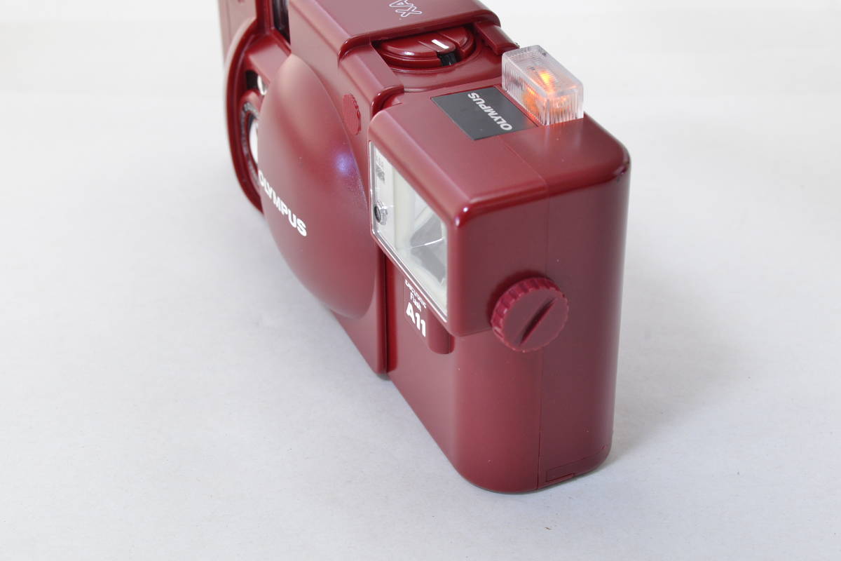 ecoま】オリンパス OLYMPUS XA2 Flash A11 レッド 動作品 コンパクト