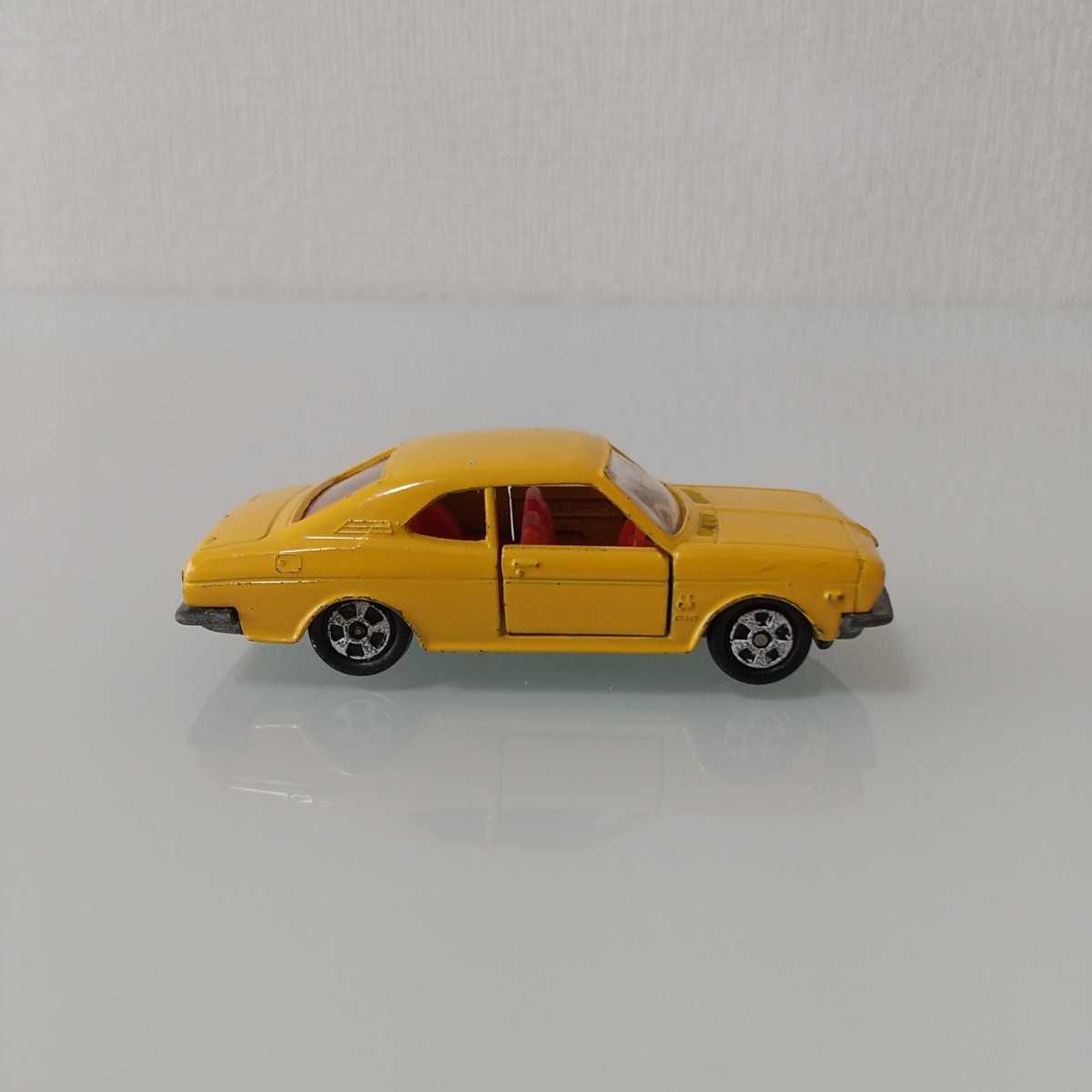 1円~スタート【黒箱トミカ】HONDA1300クーペ9 1Aホイール 7-1-①A