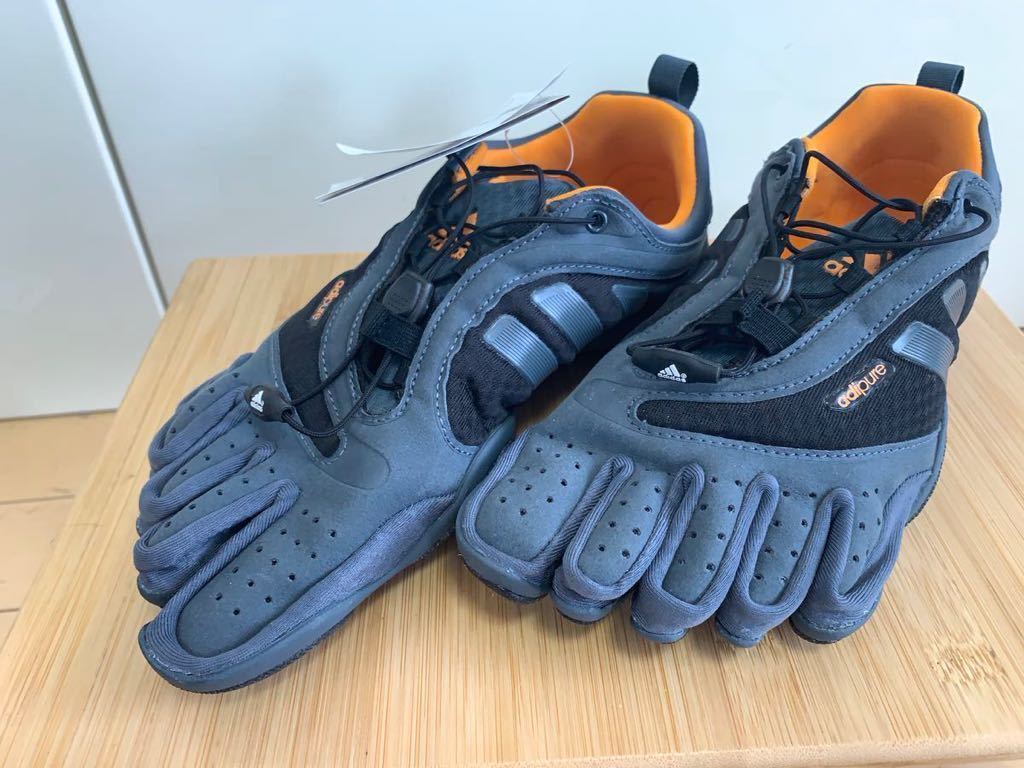 流行 【未使用】adidas アディダス adipure L TR M 26cm 紐付き グレーxブラック 5本指 アディピュア トレーナー 26.0cm 流行 【未使用】adidas アディダス adipure L TR M 26cm 紐付き グレーxブラック 5本指 アディピュア トレーナー 26.0cm