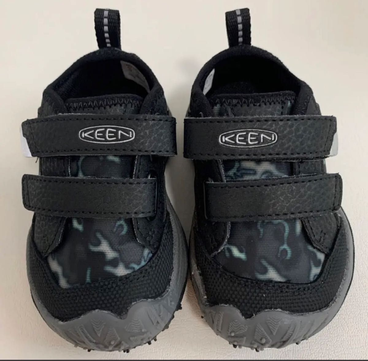 新品　KEEN ベビーシューズ　11.5㎝　ブラック　1026480