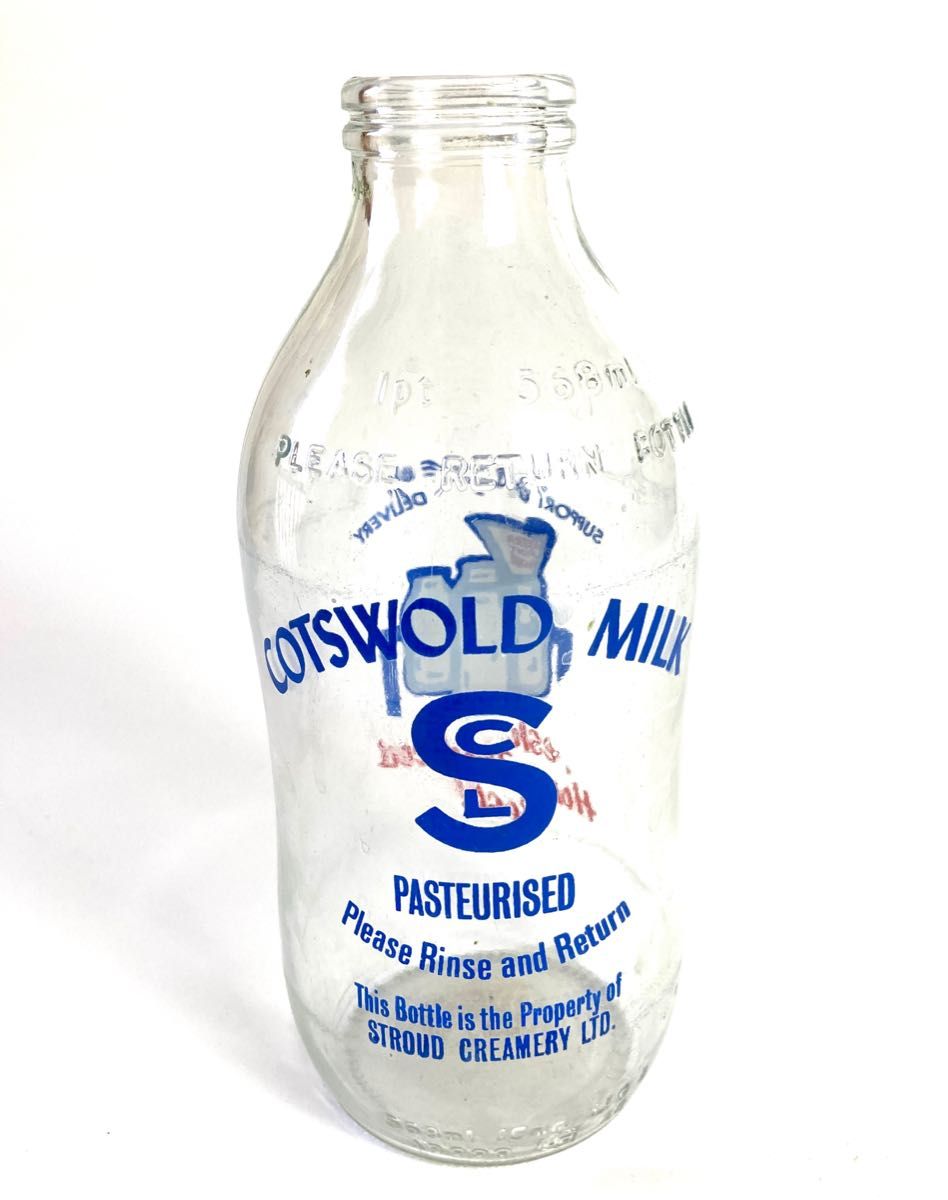イギリスアンティーク 1970年代　牛乳瓶 ミルクボトル ガラス