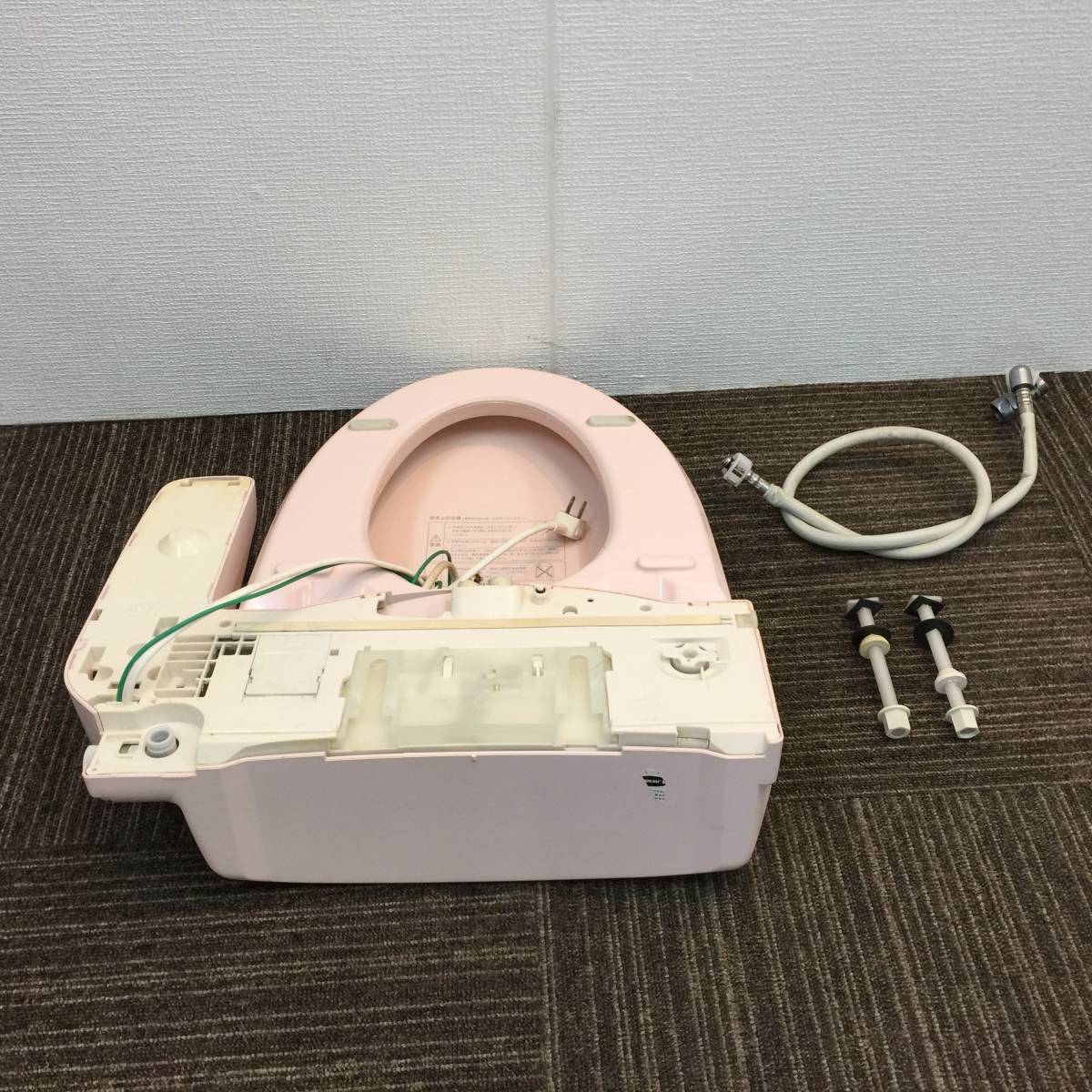 中古】INAX(イナックス) 電気温水便座 ウォシュレット・シャワー 中古】INAX(イナックス) 電気温水便座 ウォシュレット・シャワー