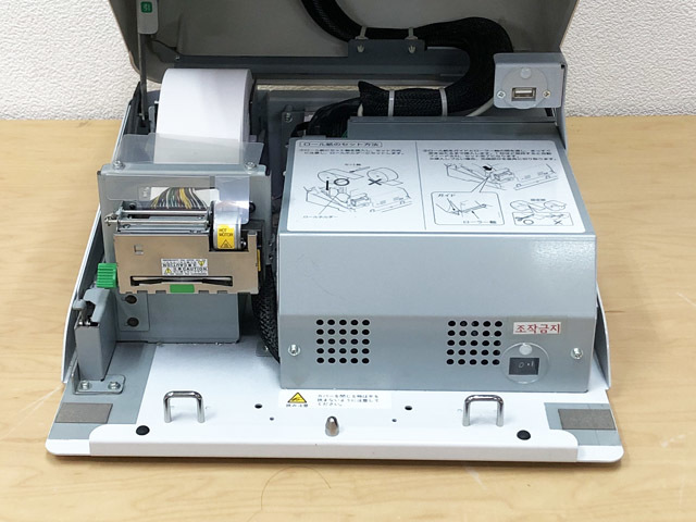 【引取希望・配送(関西圏)要相談】ローレルバンクマシン 窓口受付システム INC-300 番号発券 呼出 番号札 発行 液晶タッチパネル_画像3