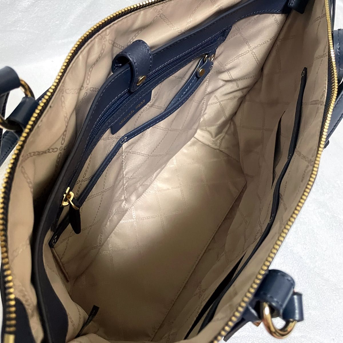 極美品】MICHAEL KORS マイケルコース サリバン レザートートバッグ 大