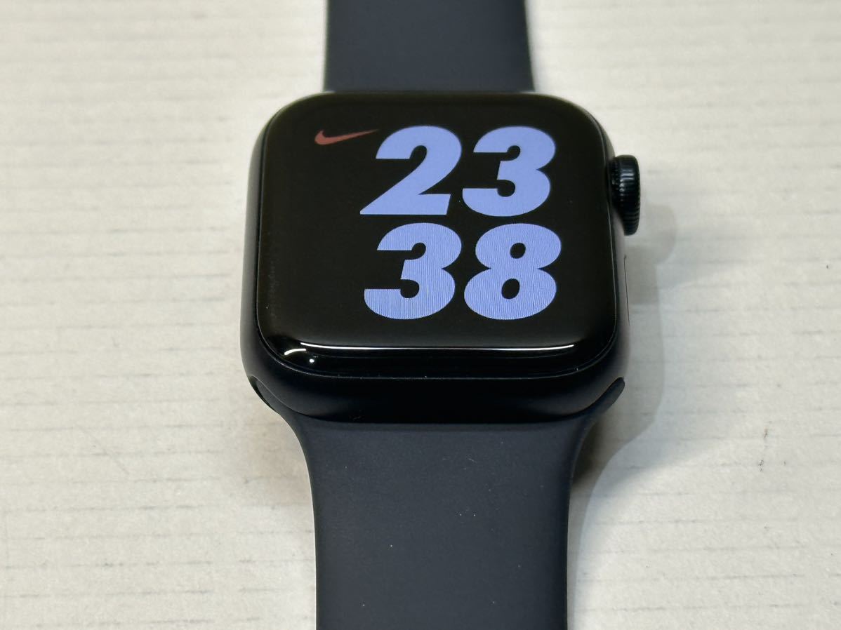 ☆即決 美品 100% Apple Watch SE2 40mm 第二世代 ミッドナイトアルミニウム アップルウォッチ GPS+Cellularモデル  646
