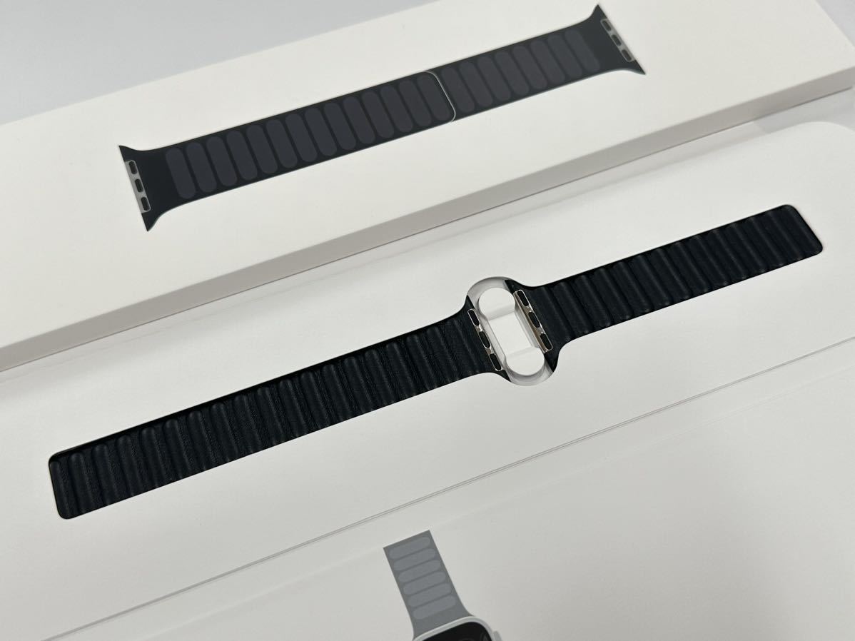 ☆即決 純正 美品 Apple watch ミッドナイトレザーリンク 41mm 40mm 38mm アップルウォッチ レザーバンド 正規品 M/L 704 ☆即決 純正 美品 Apple watch ミッドナイトレザーリンク 41mm 40mm 38mm アップルウォッチ レザーバンド 正規品 M/L 704