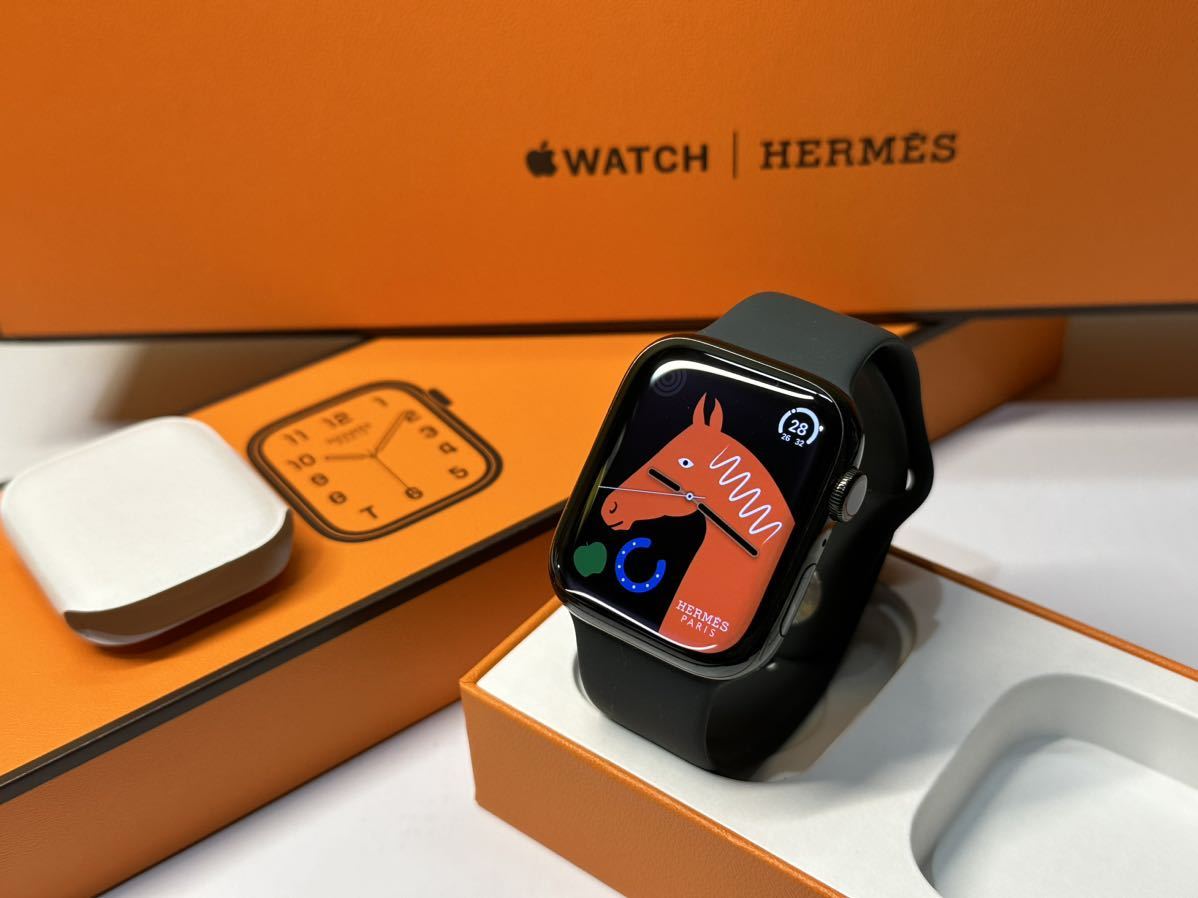 エルメス Hermes Apple Watch シリーズ９ 45 mm