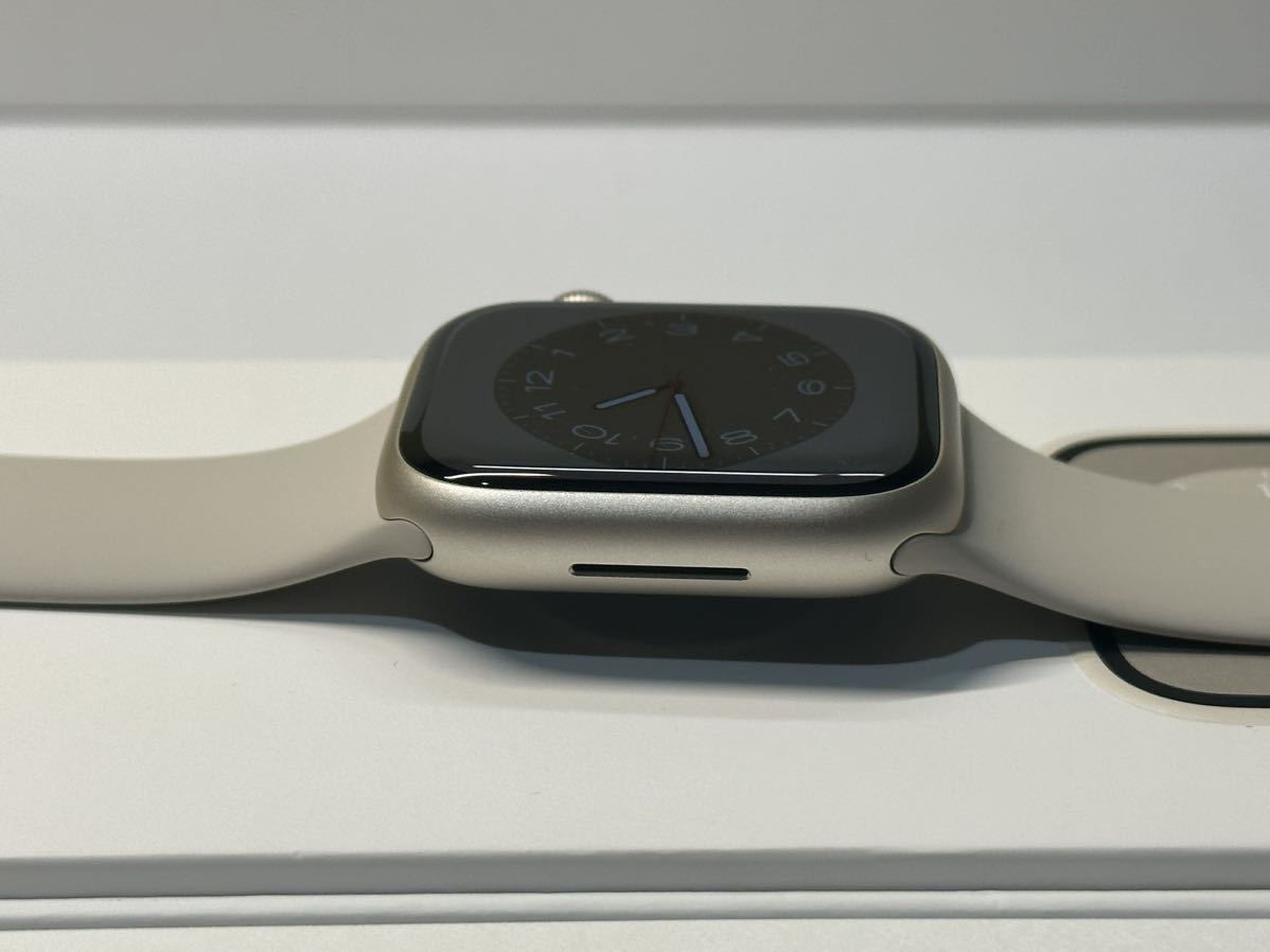 ☆即決 超美品 Apple Watch series8 41mm スターライトアルミニウム アップルウォッチ GPSモデル シリーズ8  バッテリー100% 718