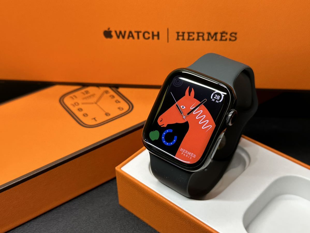 大人気新作 ☆即決 美品 Apple Watch series8 HERMES 45mm アップル