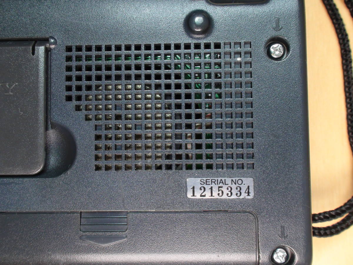 ★使用感なく美品★SONY★ICF-M350★ACアダプター付き★AM/FMラジオ★SERIAL NO. 1215334★_画像8