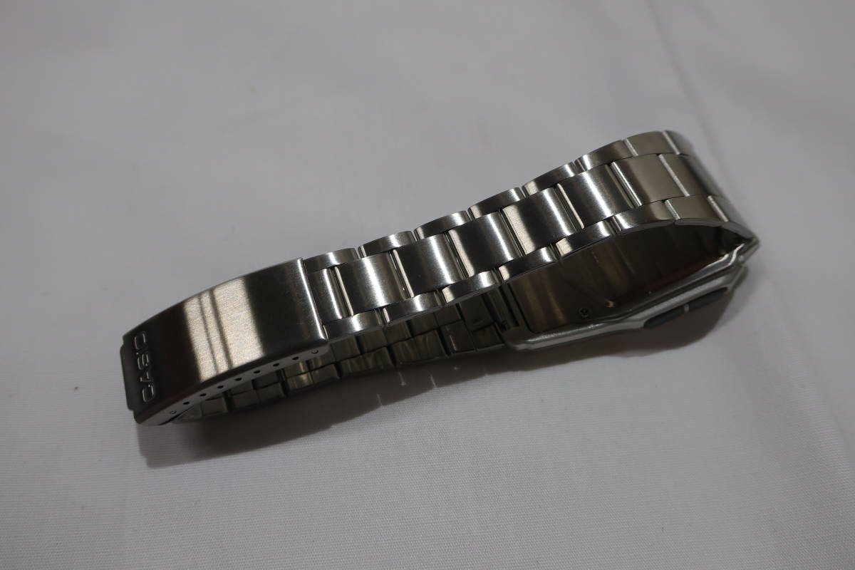 同梱不可【S送900円】4983　CASIO　カシオ　データバンク　メンズ　腕時計　デジタルウォッチ　DBC-32　動作品　保証なし_画像5