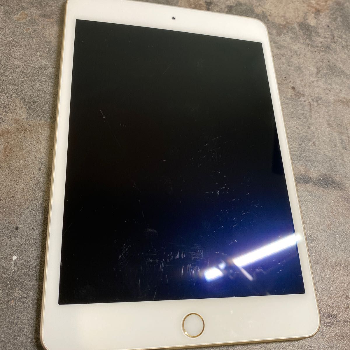 3919 iPad mini4 32G ゴールド SIMフリー 中古品｜Yahoo!フリマ（旧