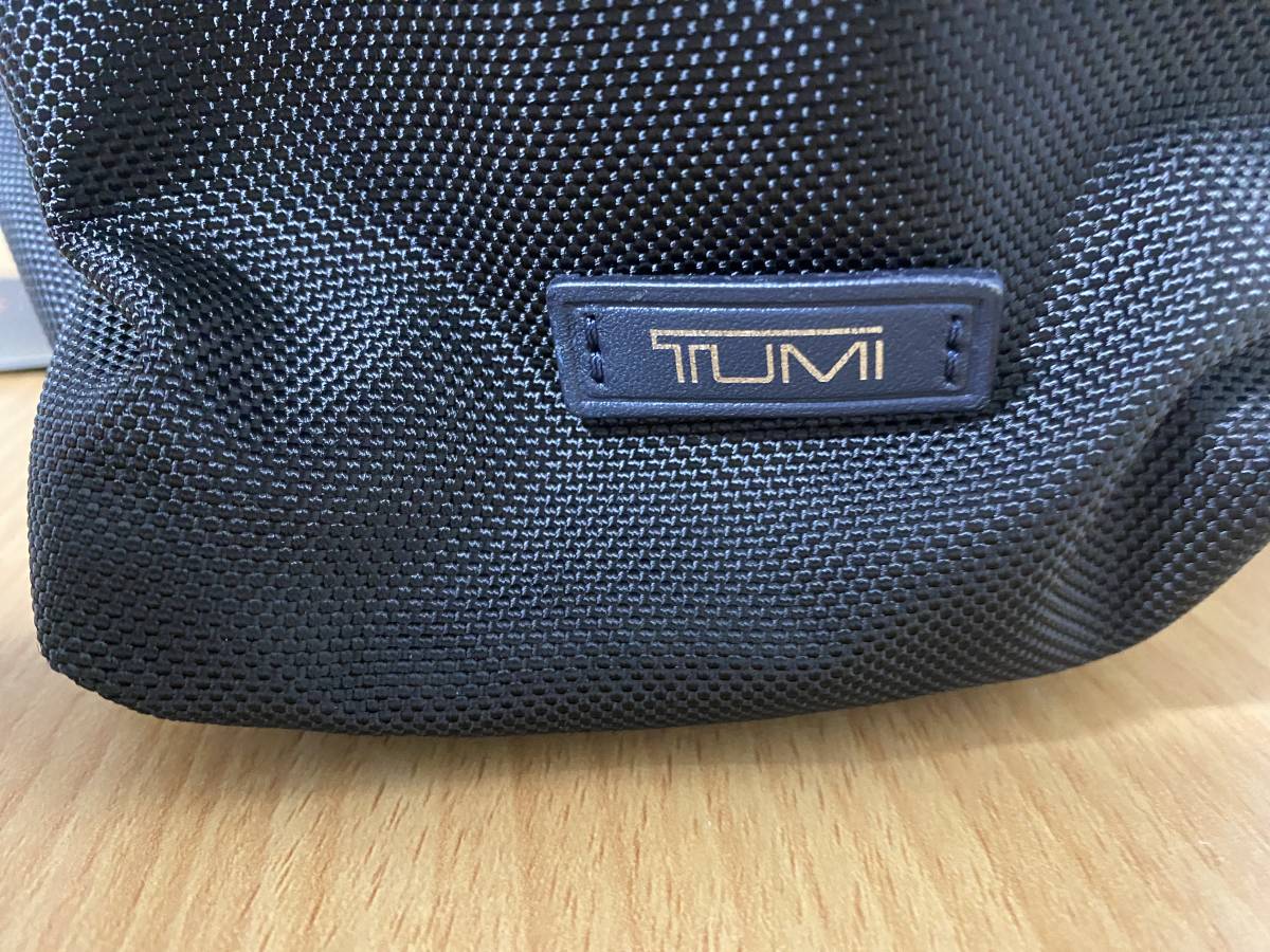 日本限定○定価74800円○新品同様○TUMI トゥミ JARVIS 68414DNYE
