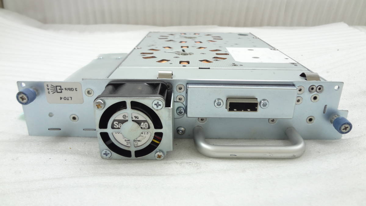 Fujitsu Fujitsu server for built-in LTO tape drive BRSLA-0703-DC EB668B#104 used operation goods (DPOSK54)