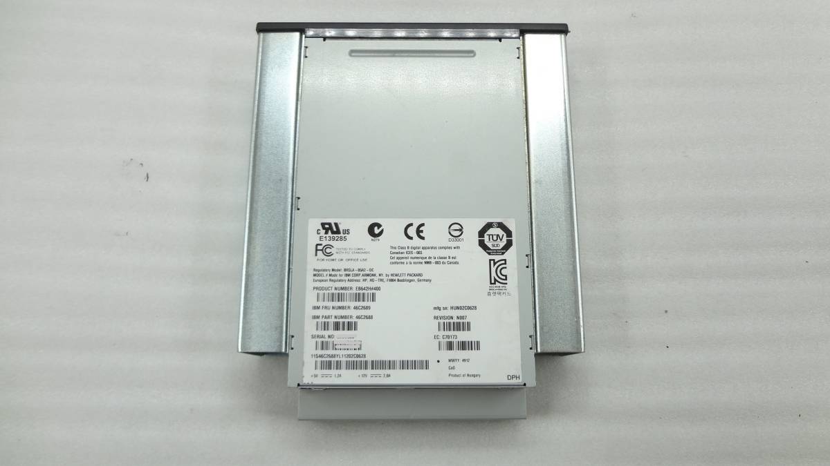 IBM StorageWorks DAT160 BRSLA-05A2-DC EB642H#400 46C2688 SAS テープドライブ 中古動作品(DP140)の画像1