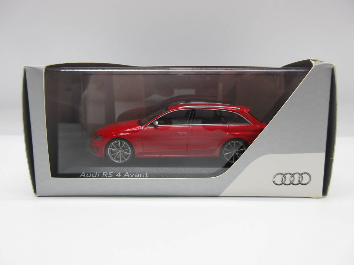 1/43 アウディ Audi RS4　アバント　Avant　ディーラー特注 ミニカー　ミサノレッド_画像1