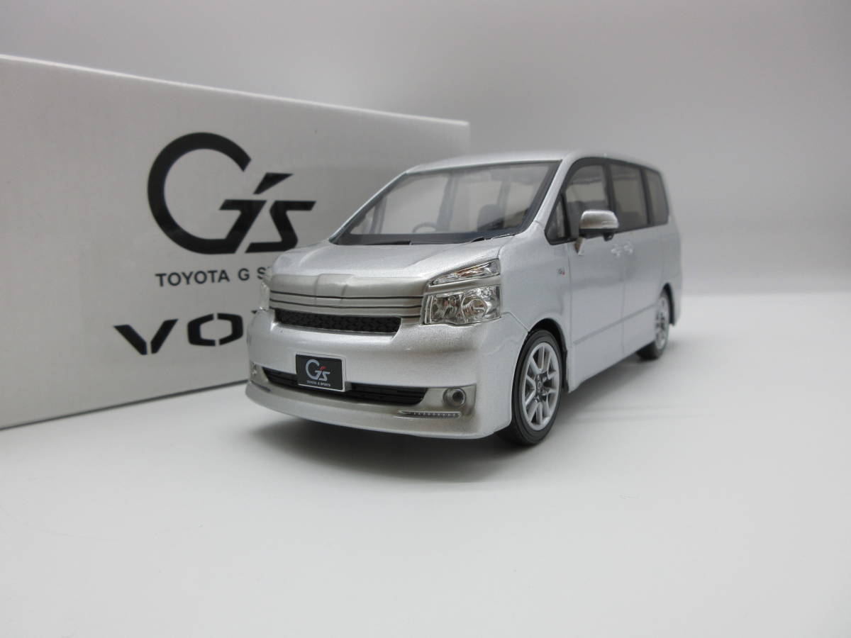 特別セーフ 1/24 トヨタ ヴォクシー VOXY G`s 70系 後期 非売品 カラー