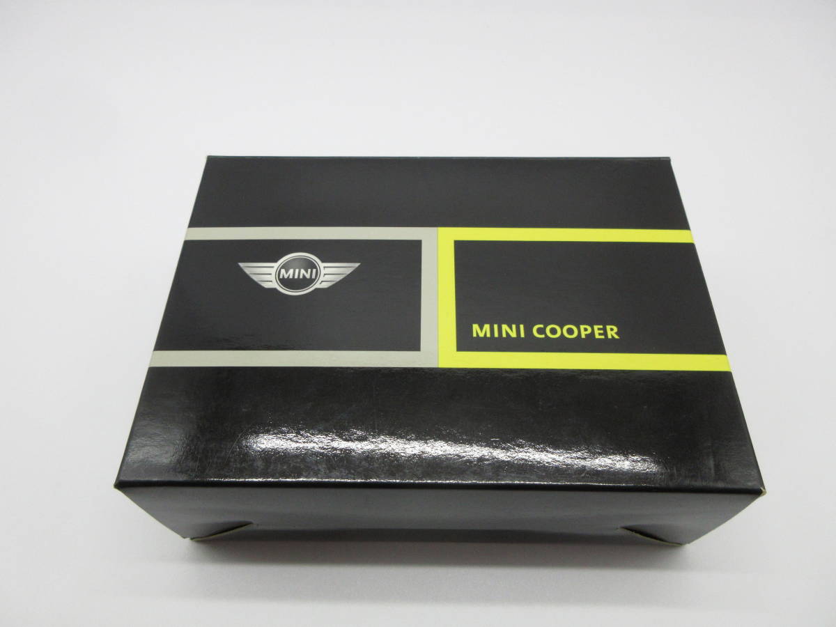 【SEAL限定商品】 1/43 BMW ミニカー ブラック×ホワイト "Germany" ディーラー特注 flag roof with COOPER MINI ドイツ国旗 ミニクーパー MINI 乗用車